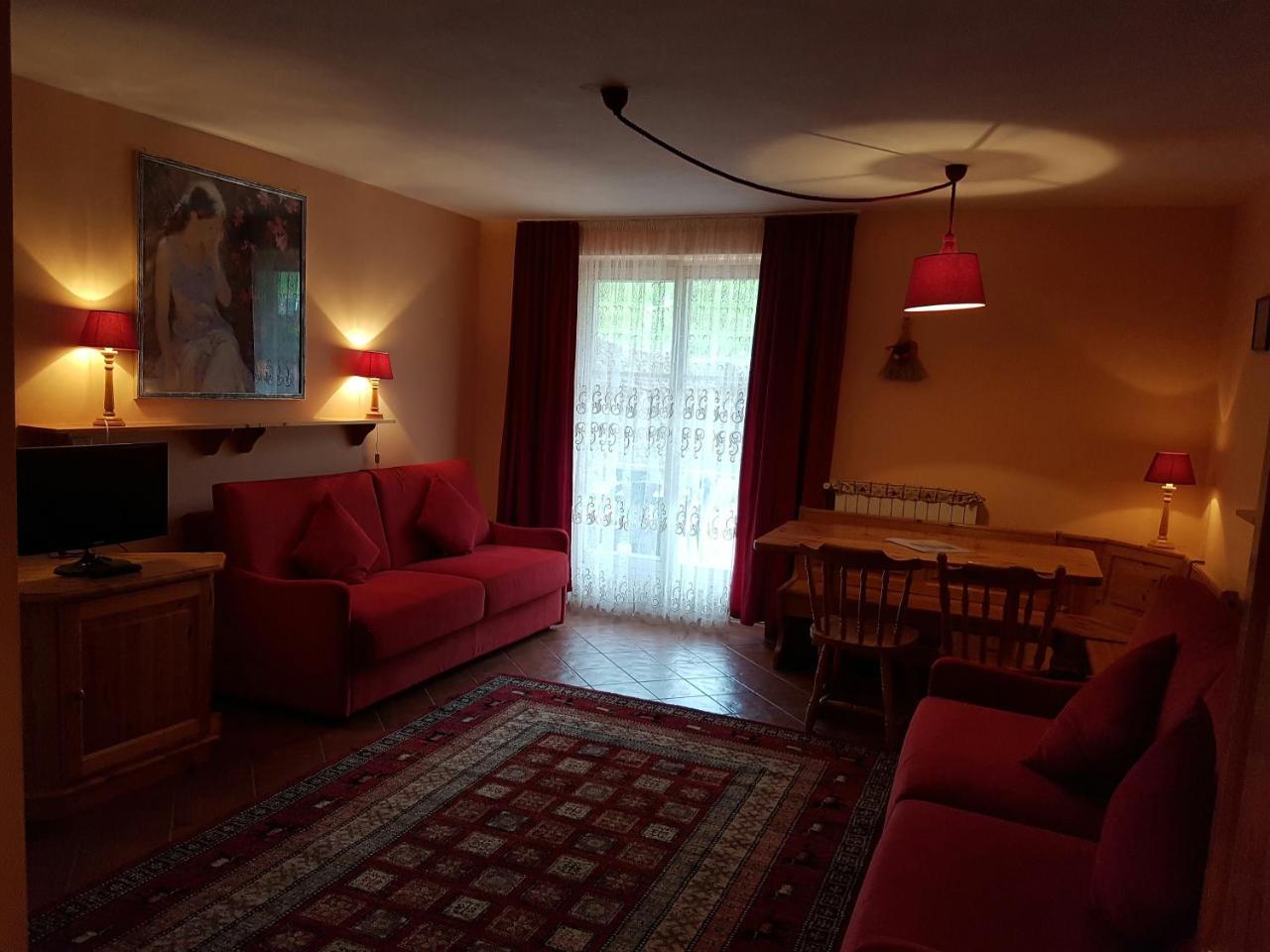 Aparthotel Residenze Sonnenschein Casa Rossa Villabassa Exterior foto