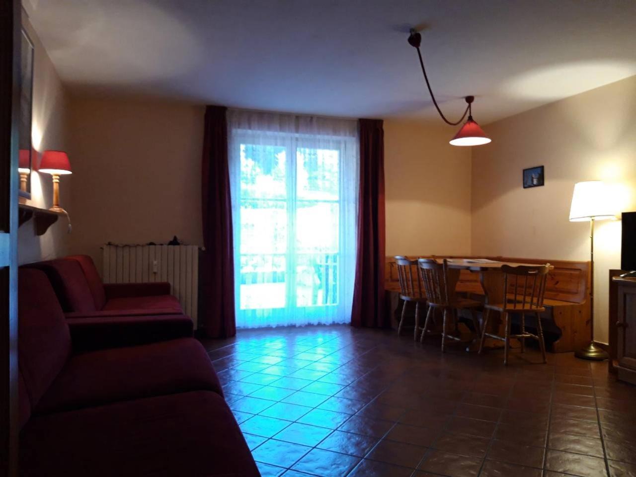 Aparthotel Residenze Sonnenschein Casa Rossa Villabassa Exterior foto